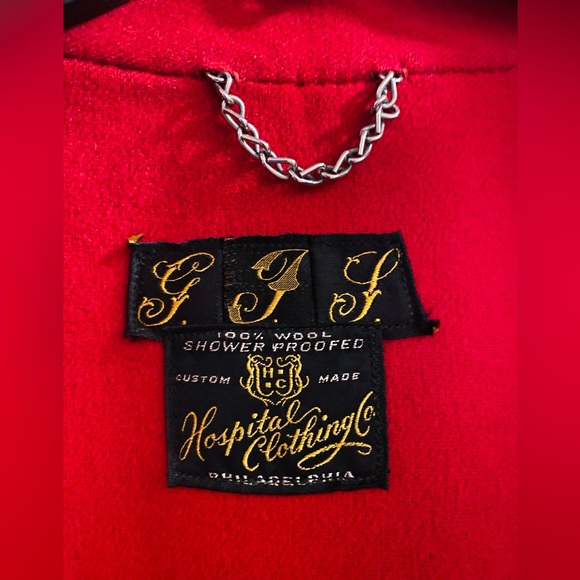 Vintage WWII-Era Wool Nurse's Cape CHSN - Picture 4 of 8